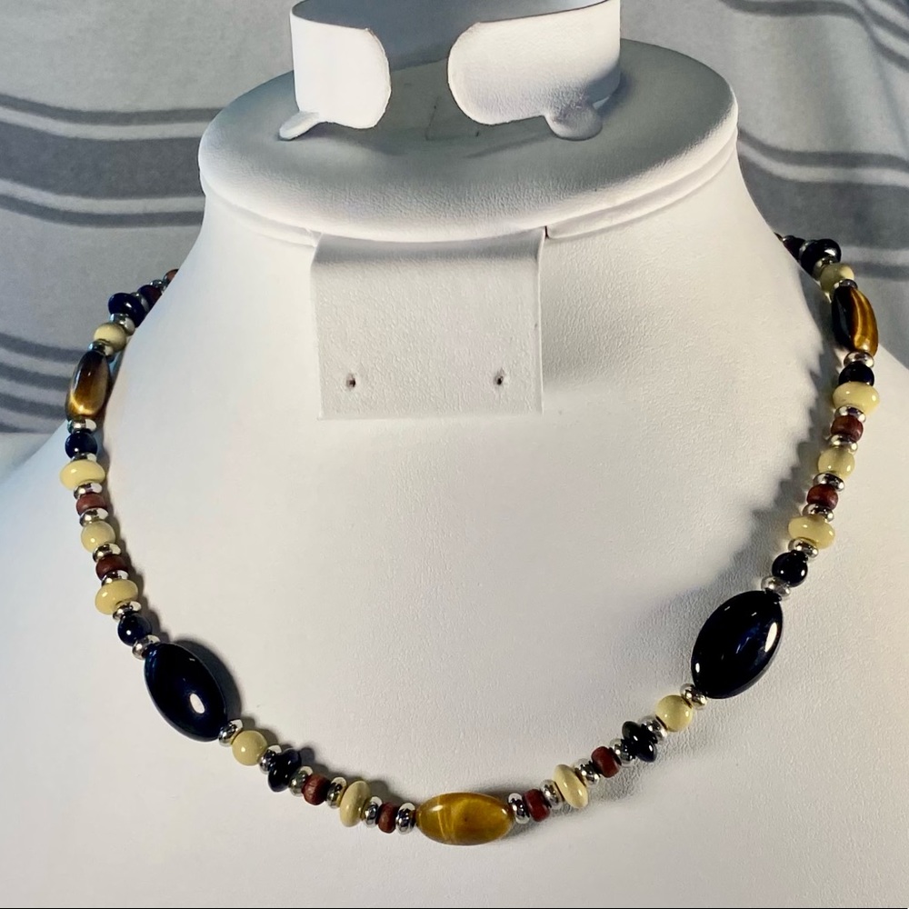 Black and Amber Beaded Necklace